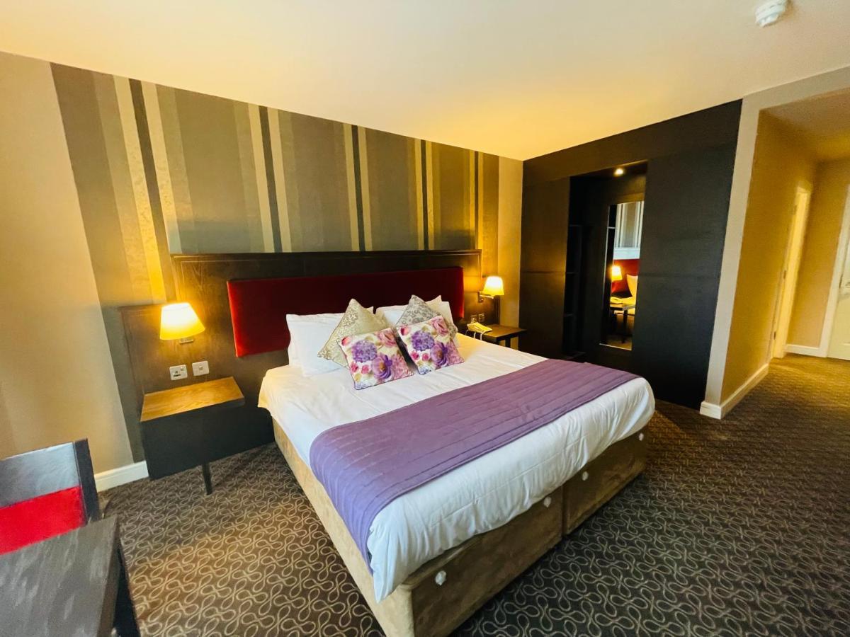 Burren Atlantic Hotel & Holiday Cottages 巴利瓦根 外观 照片