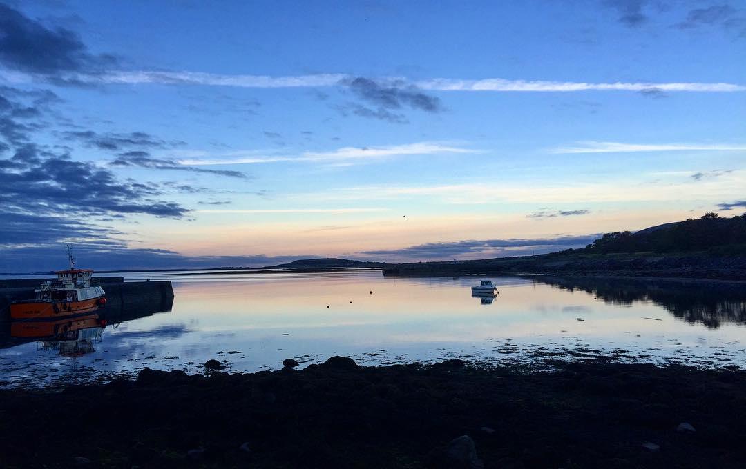 Burren Atlantic Hotel & Holiday Cottages 巴利瓦根 外观 照片
