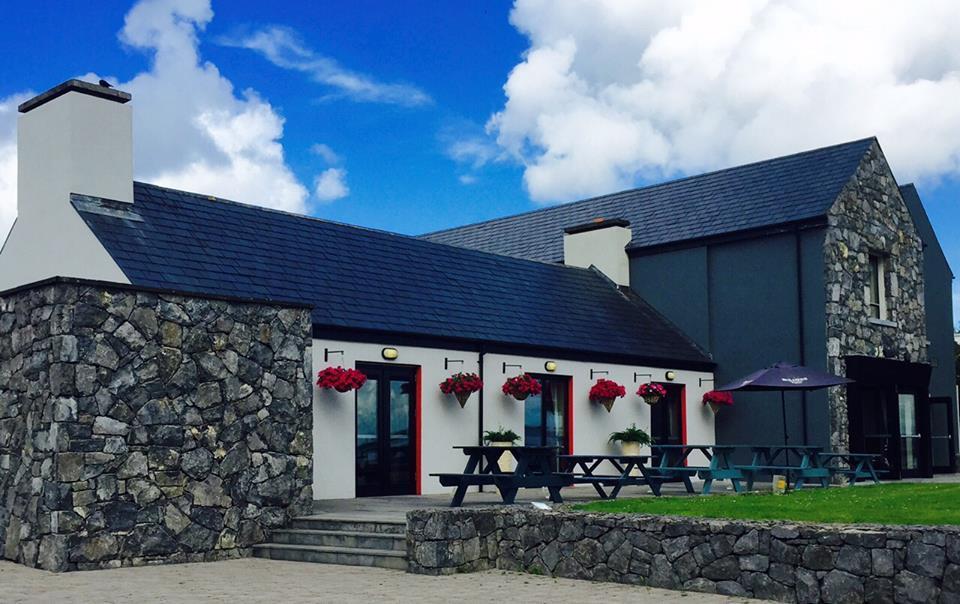 Burren Atlantic Hotel & Holiday Cottages 巴利瓦根 外观 照片